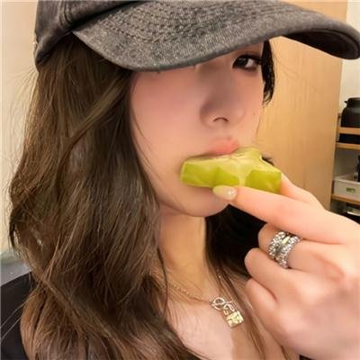 摇摇晃晃的人间